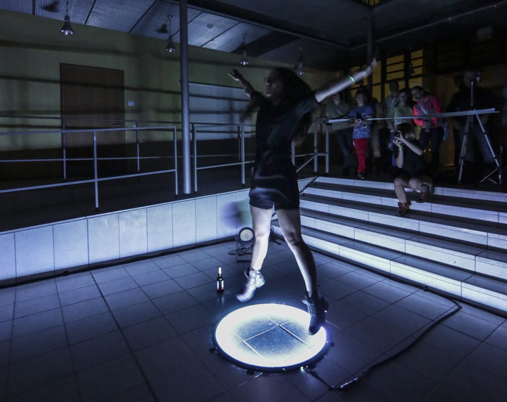 webready_to_cloud_by_the_constitute_during_the_ccities_event_at_bauhaus_dessau_2013_c_ruthe_zuntz_3