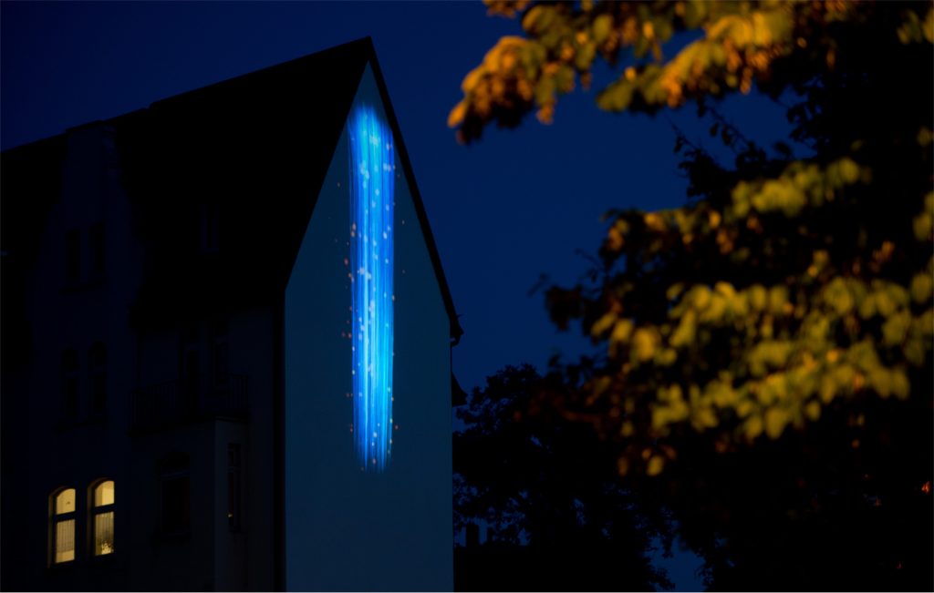 particle_fallseurban_lights_ruhr_copyright_volker_hartmann